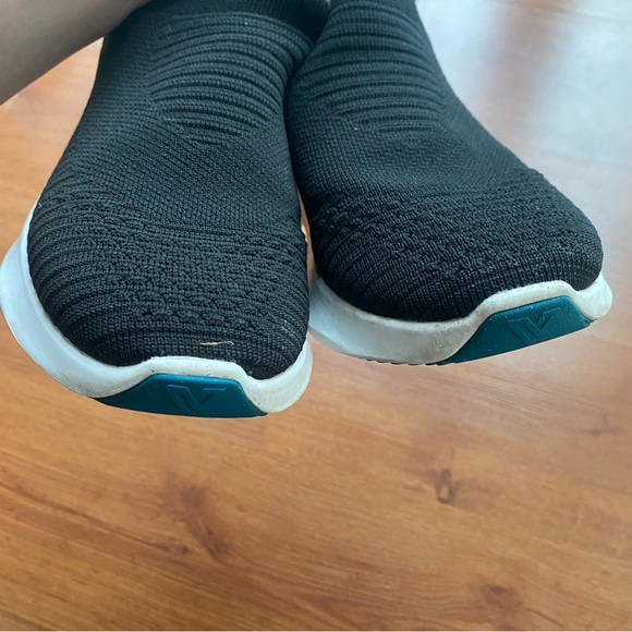 Everyday Move Slip-on - Picture 6 of 16
